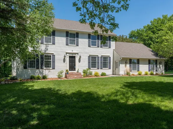 75 Telemark Dr, Mankato, MN 56001