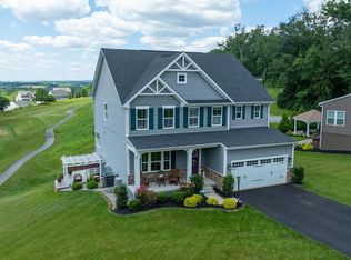 1606 River Birch Cir, York, PA 17403