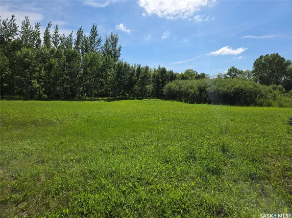 1 1st Avenue, Edenwold, SK S0G 1K0
