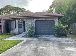 419 Daniel Dr, West Melbourne, FL 32904