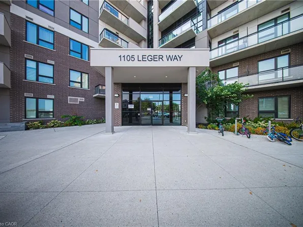 1105 Leger Way #210, Milton, ON L9E 1K7
