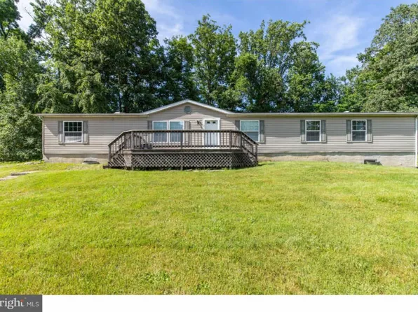 129 Lilly Rd, Honey Brook, PA 19344