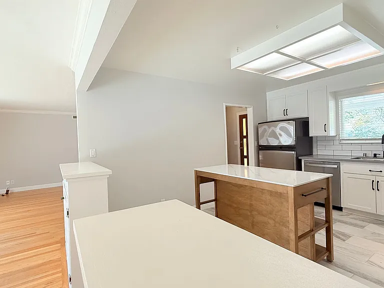 1771 Lynwood Dr — Photo 12