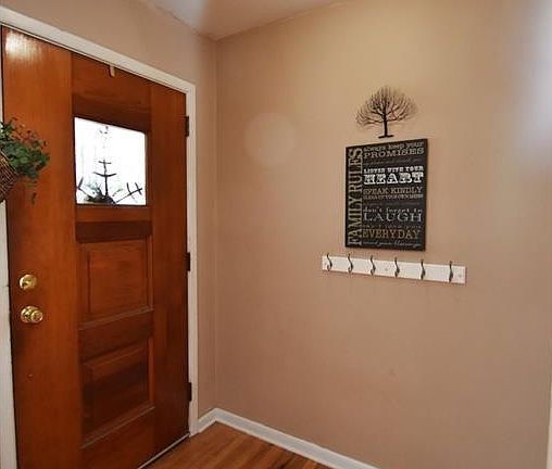 2nd image of 160 Butternut Dr