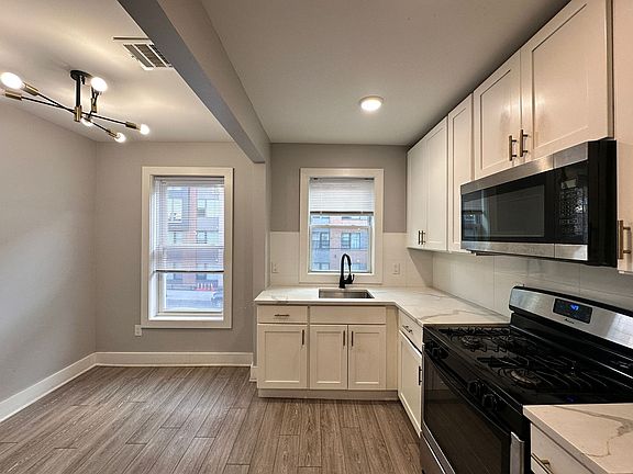 2nd image of 26 Yale Ave #27E