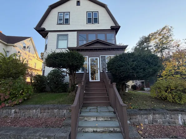 95 May St #2, Worcester, MA 01602