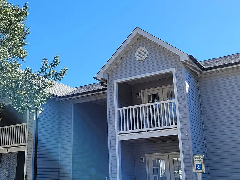 Arlington Apartments — Photo 80