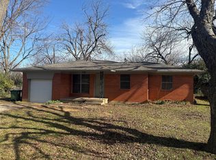 504 Hill St, Aubrey, TX 76227