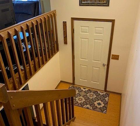 5th image of 6884 Torrington Dr