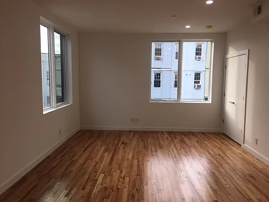 Rented by Corcoran | media 21