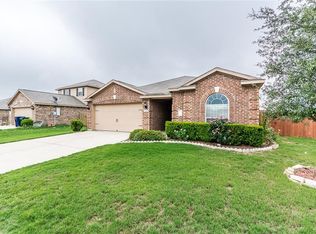 305 Meadow Ridge Dr, Anna, TX 75409