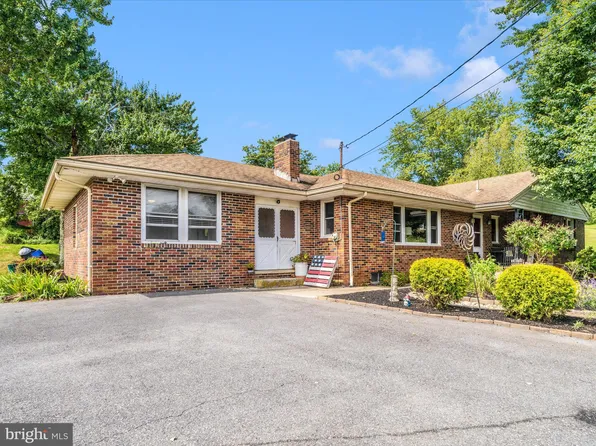 1844 Albert Rill Rd, Hampstead, MD 21074