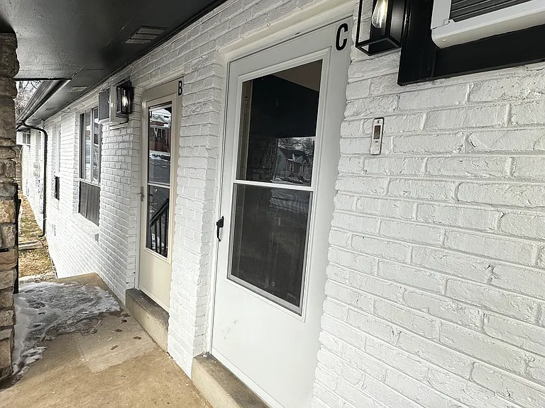 902 32nd Ave N #C — Photo 8