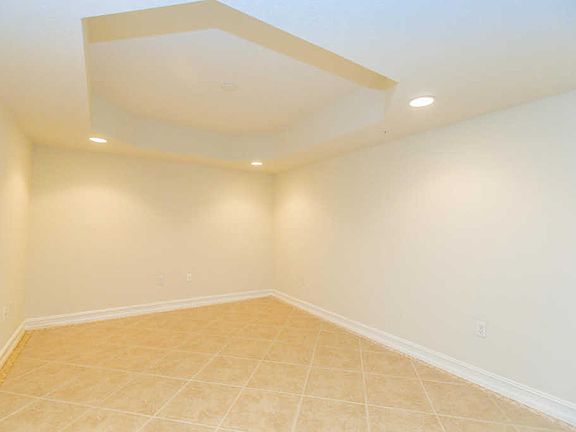 5th image of 134 Starboard Ln APT 207