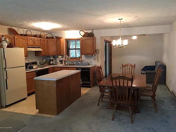 4th image of 2848 Fairhaven Dr