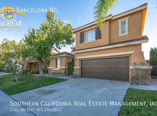 30328 Barcelona Rd, Castaic, CA 91384