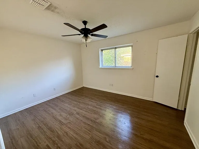 2513 Tilman Dr — Photo 11