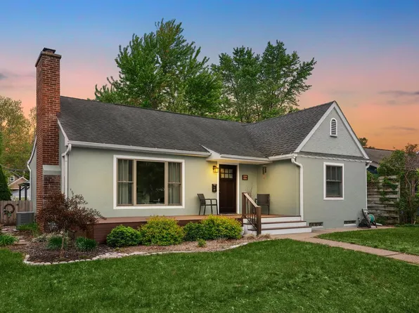 2214 Ferry STREET, La Crosse, WI 54601