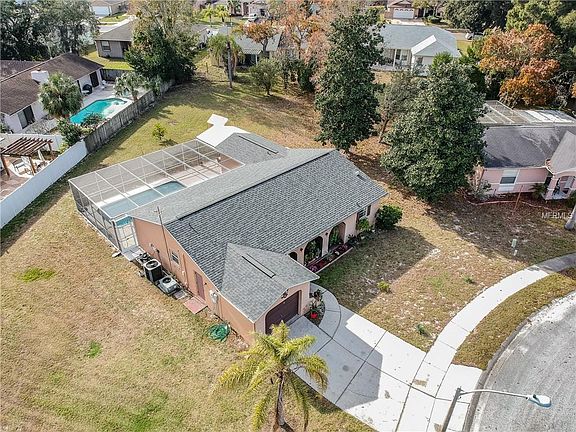 3rd image of 10230 Autumnwood Dr