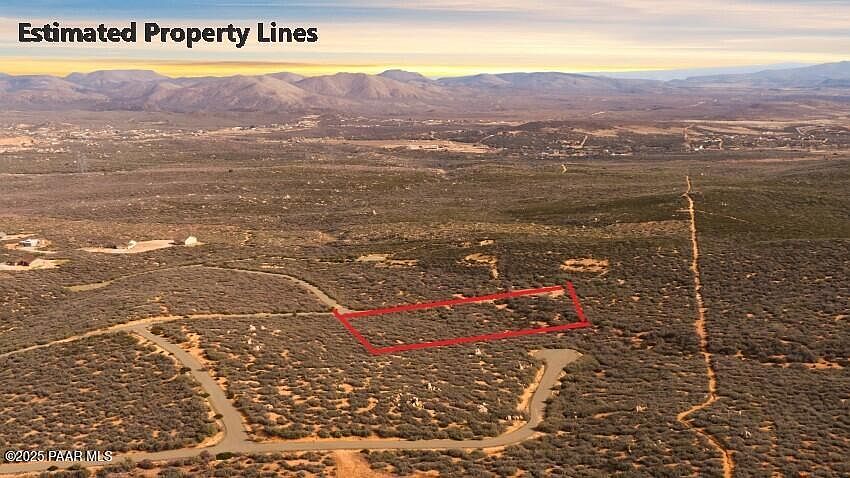 1st image of 402C E Woodland Way
