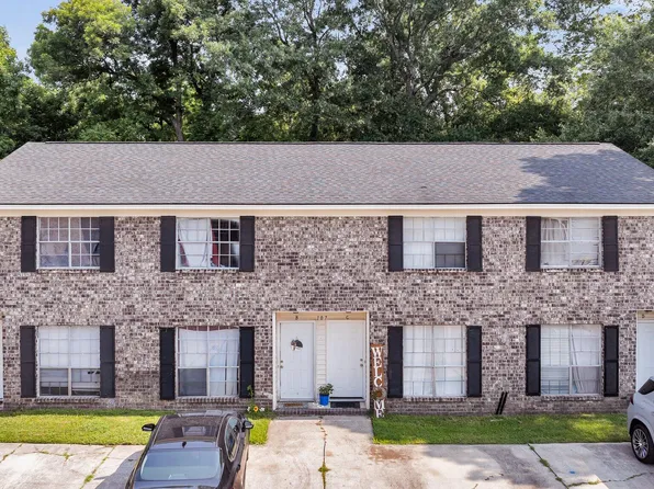 107 Magwood Dr, Summerville, SC 29485