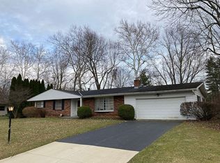 9639 Circle Dr S, Pickerington, OH 43147