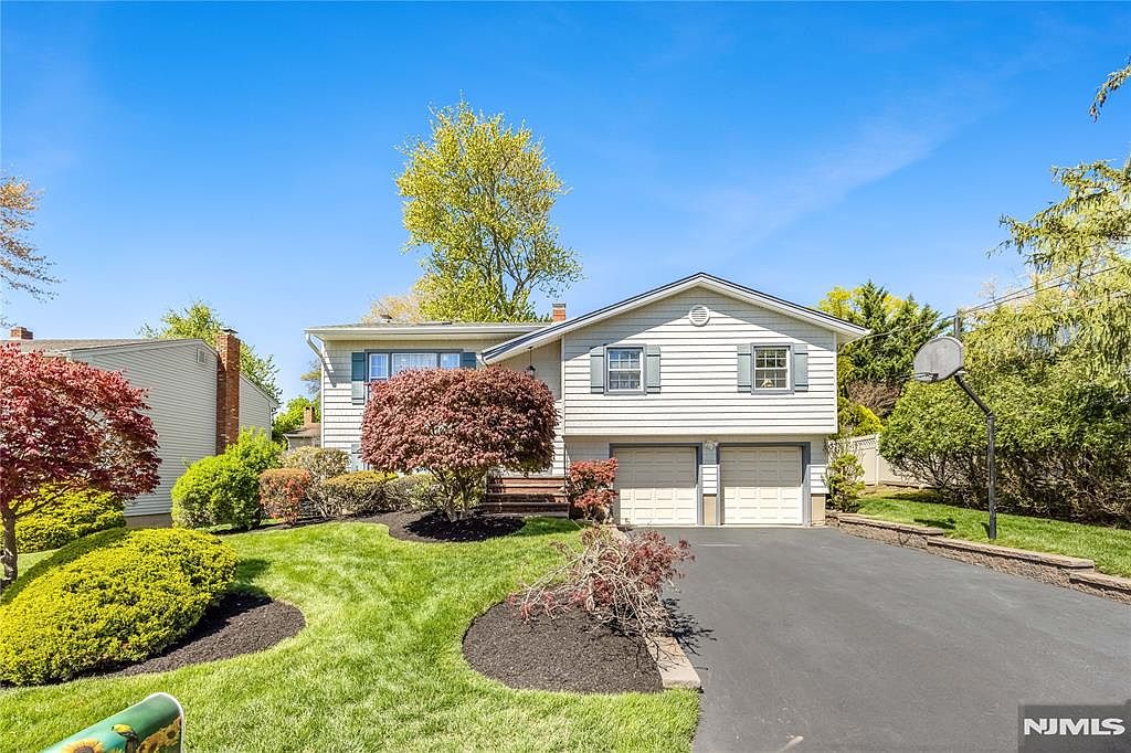24 Hopper Ave, Westwood, NJ 07675 | Zillow