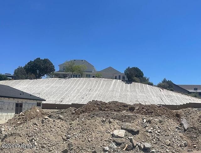 2nd image of 283 Looking Glass Dr