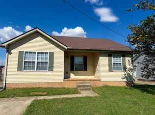 308 Pioneer Dr, Oak Grove, KY 42262