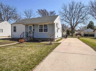 716 S Blauvelt Ave, Sioux Falls, SD 57103