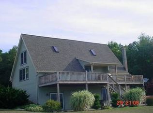 89 Watters Ln, Mill Hall, PA 17751