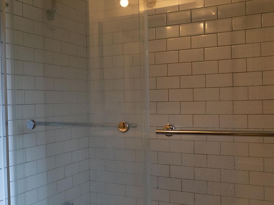 1st image of 11218 SE Home Ave