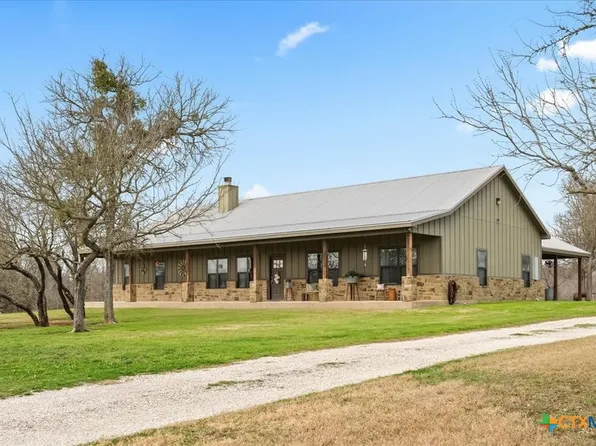 146 The Oaks Blvd, Elgin, TX 78621