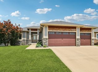 5509 149th St, Urbandale, IA 50323