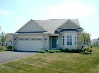 692 Cheshire Ct, Oswego, IL