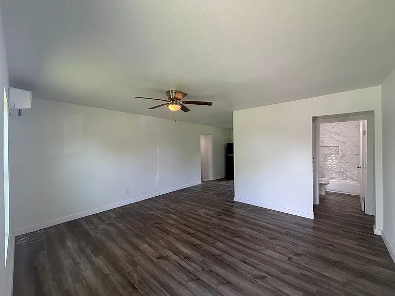 4942 Anthony St — Photo 3