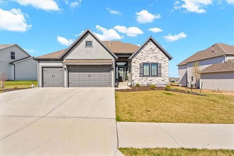 1st image of 4367 Aspen Dr