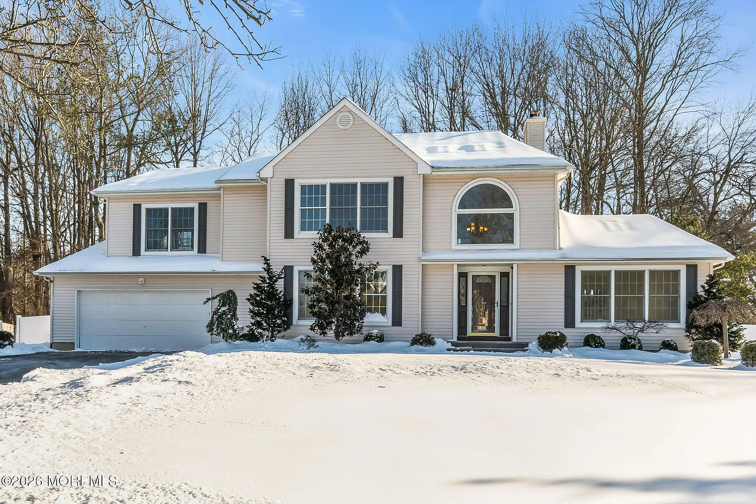 8 Winding Woods Way photo 1