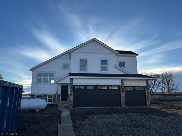 1017 2nd St NW, Delano, MN 55328