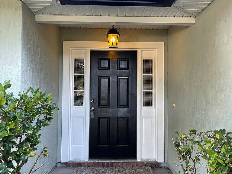 9374 Daniels Mill Dr — Photo 3