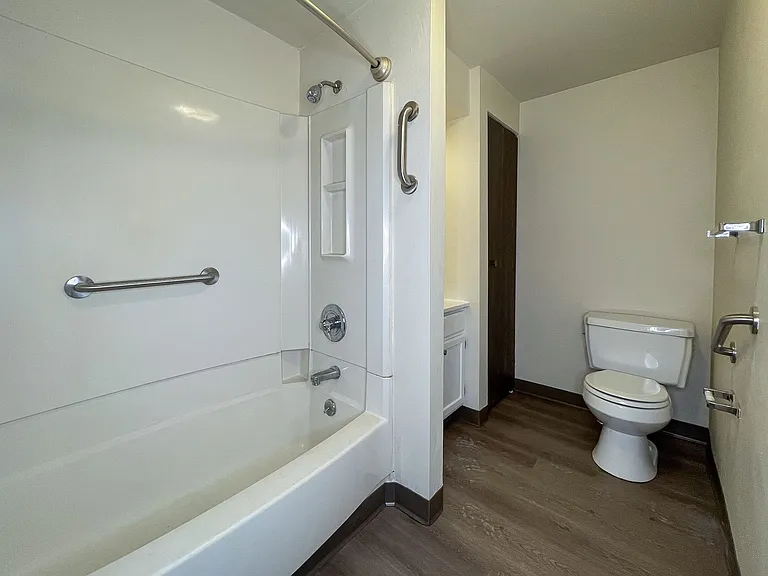 The Meadows Apartments (NEW) — Photo 6