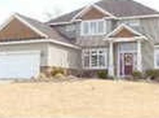 3056 Royal Hannah Dr NE, Rockford, MI 49341