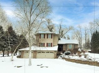 620 Pyrite Rd, Platteville, WI 53818