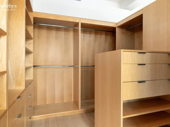 227 West 17th Street image 14 of 23