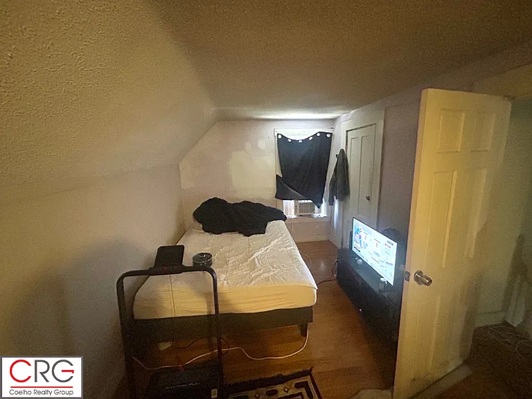 52 Morton Ave #2 — Photo 15