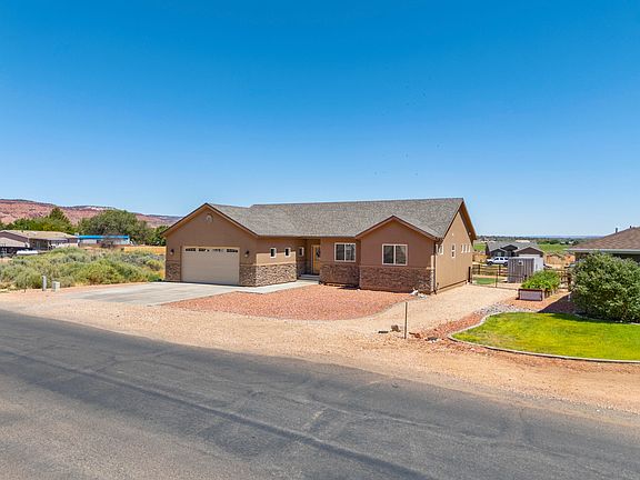 2nd image of 1451 S Escalante Dr