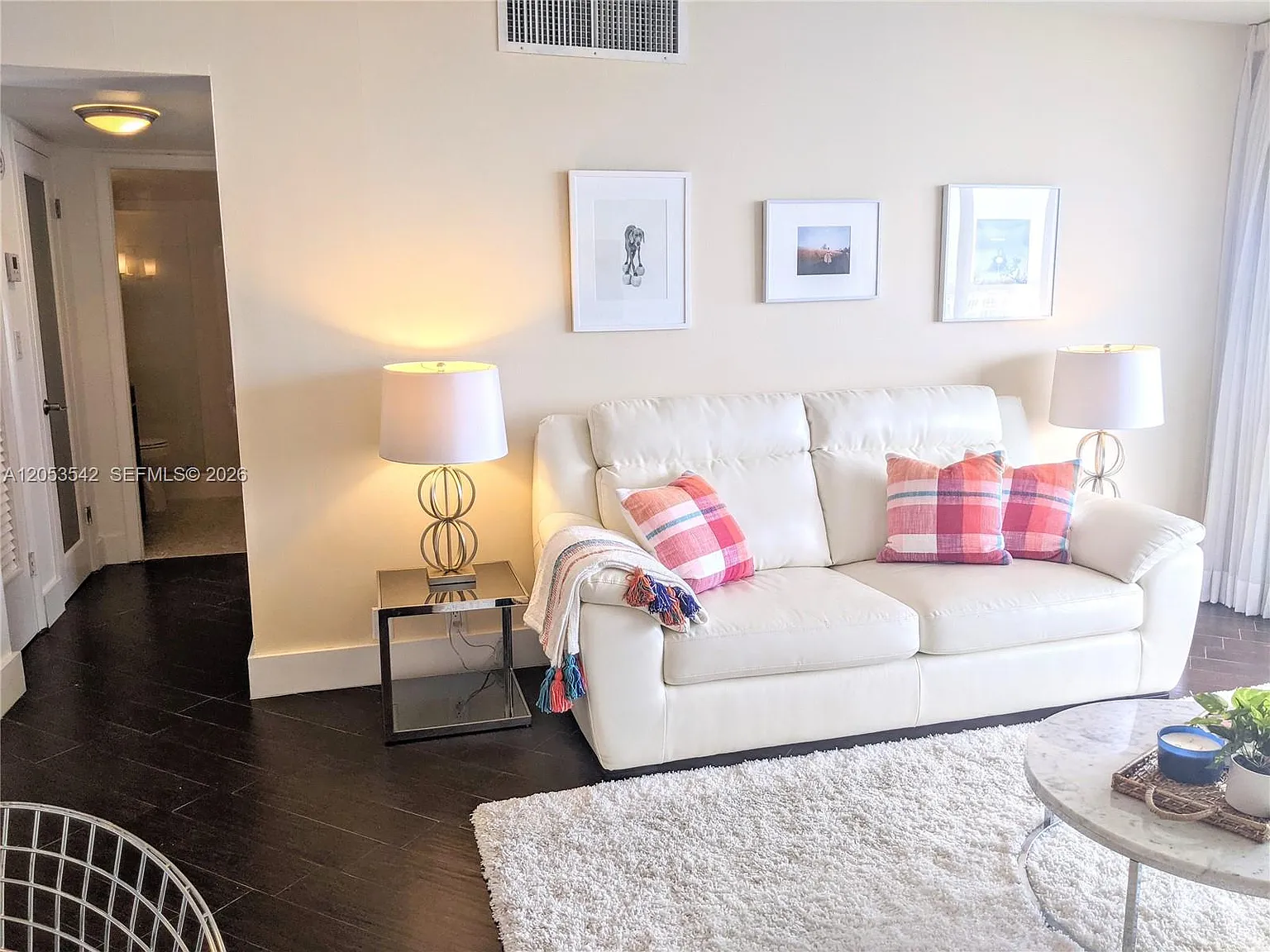 Island Terrace Condo — Photo 3