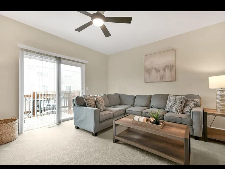 389 Laurel Creek St — Photo 10