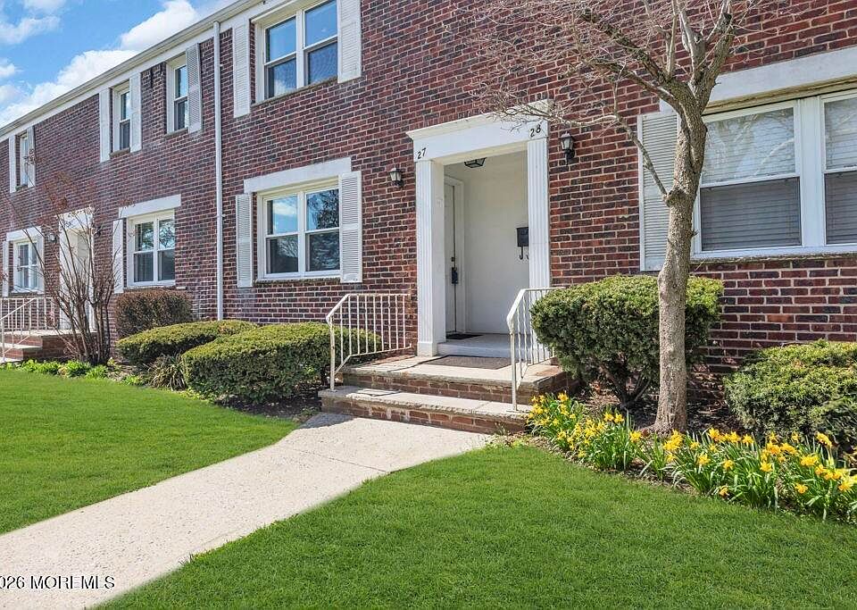 1st image of 325 Bath Avenue #27