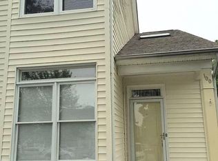 100 River Walk Ct, Hampton, VA 23669